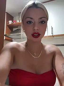 OctaviaFelicity – webcam model profile photo Image 3