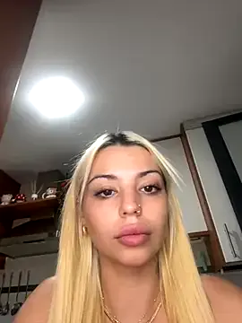 OctaviaFelicity – webcam model profile photo Image 8