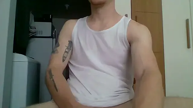 MonserrateGill – webcam model profile photo Image 19