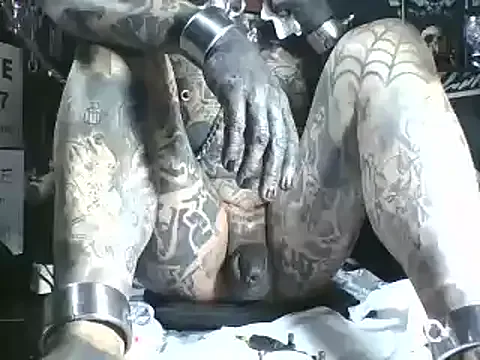 PrettyMilfyxo – webcam model profile photo Image 6