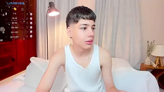 Lililth_Capri77 – webcam model profile photo Image 15