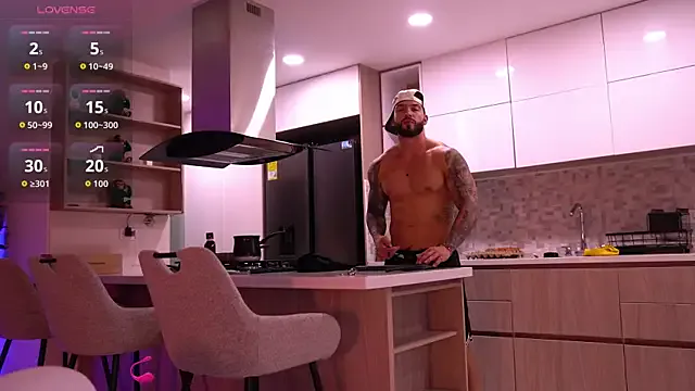 RyvaNoir – webcam model profile photo Image 8