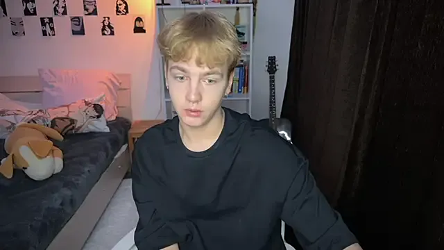 MIAADOLYN – webcam model profile photo Image 7