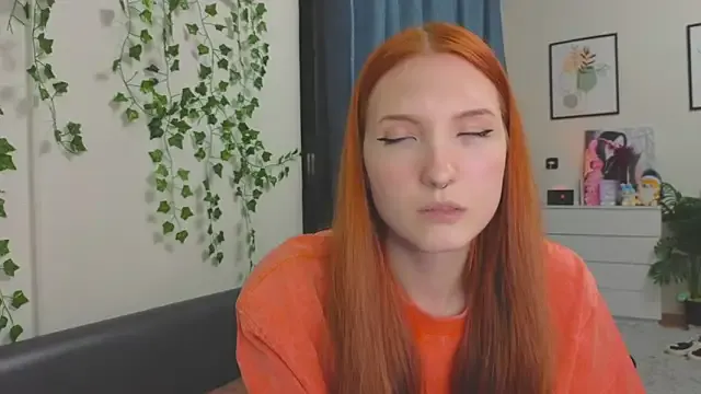 alana15 – webcam model profile photo Image 11