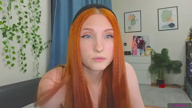 alana15 – webcam model profile photo Image 14