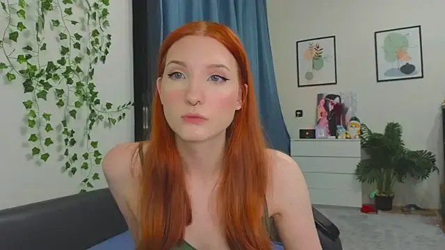 alana15 – webcam model profile photo Image 16