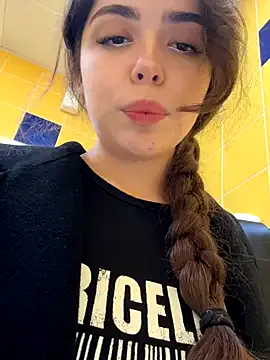 Xintrist – webcam model profile photo Image 17