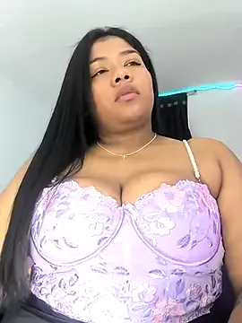 Brianna_White – webcam model profile photo Image 17