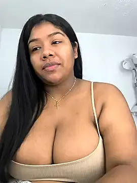 Brianna_White – webcam model profile photo Image 6