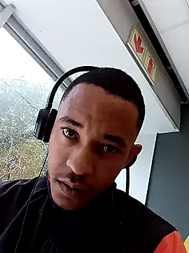 Papi_long_dick Image 2
