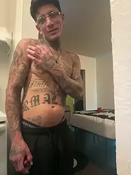 EmilyJune – webcam model profile photo Image 14