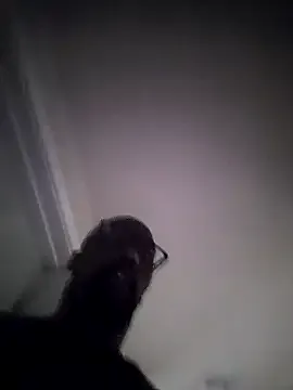 ScarletCuteee – webcam model profile photo Image 5