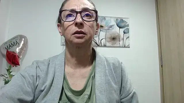 TwoTimes – webcam model profile photo Image 2