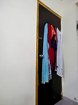 Clark_kentt – webcam model profile photo Image 17