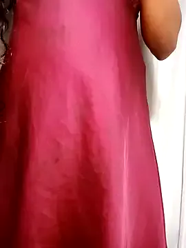 MartyDream – webcam model profile photo Image 11