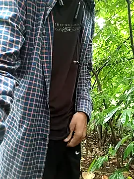 brendaliive – webcam model profile photo Image 12