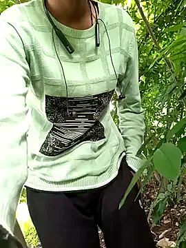 brendaliive – webcam model profile photo Image 2