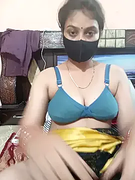 seraphine23 – webcam model profile photo Image 4