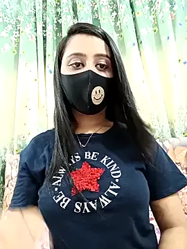 MystiMajesti – webcam model profile photo Image 17