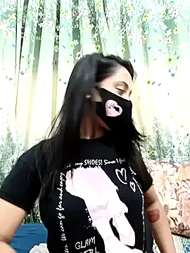 MystiMajesti – webcam model profile photo Image 19