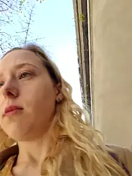 Priyajaanbaby – webcam model profile photo Image 16