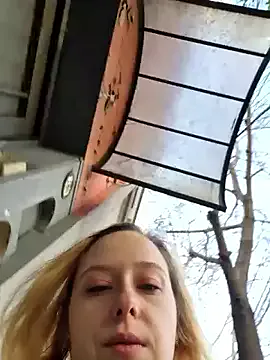 Priyajaanbaby – webcam model profile photo Image 6