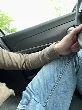 GIAAHH – webcam model profile photo Image 2