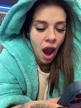 CintiaHolms – webcam model profile photo Image 16