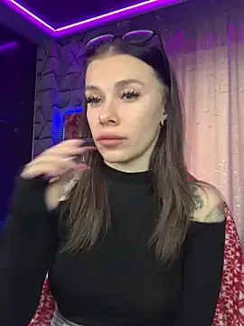 CintiaHolms – webcam model profile photo Image 17