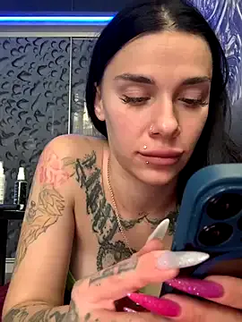 CintiaHolms – webcam model profile photo Image 7