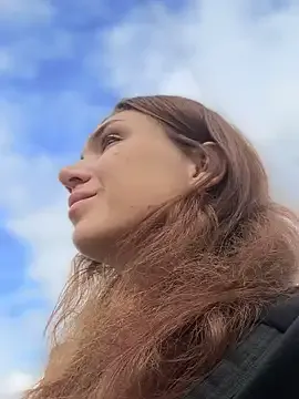 SunnyDesirexxx – webcam model profile photo Image 16