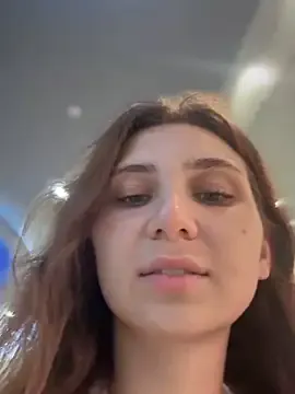 SunnyDesirexxx – webcam model profile photo Image 5