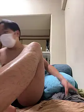 emely_606 – webcam model profile photo Image 7