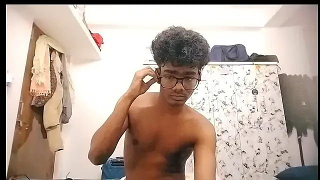 Bryan_500 – webcam model profile photo Image 16