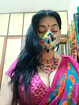 helenamoeller – webcam model profile photo Image 7