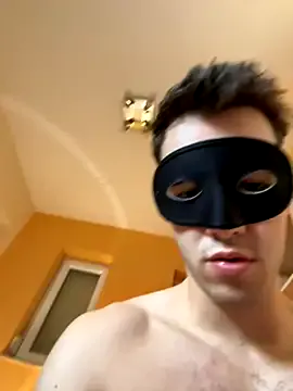 Noya – webcam model profile photo Image 7