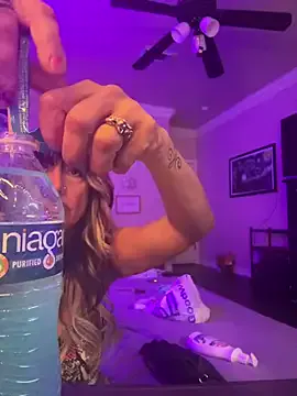 brendaliive – webcam model profile photo Image 5