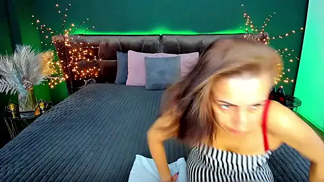 Alicia_Evans webcam show Image 14