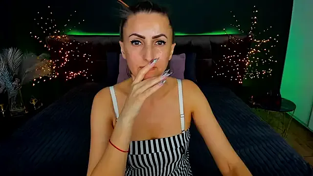 Alicia_Evans webcam show Image 19