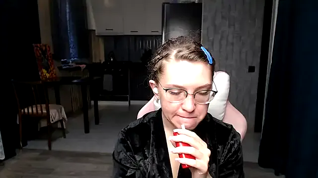 UrielRay – webcam model profile photo Image 9