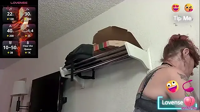 NinaParkerr – webcam model profile photo Image 15