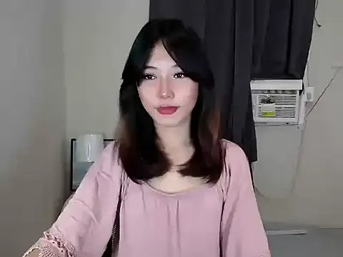 MiaWinslet – webcam model profile photo Image 5