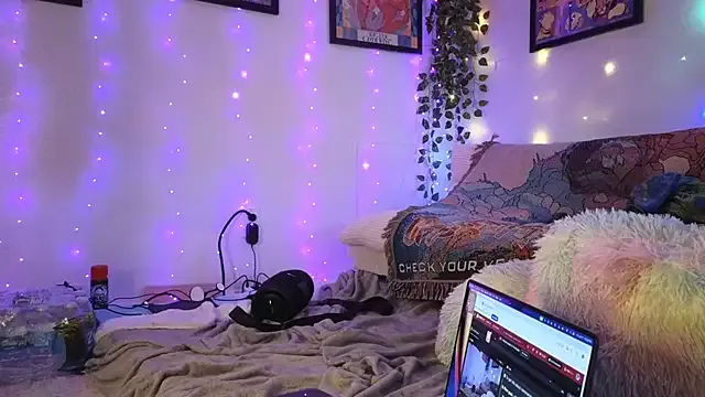 brendaliive – webcam model profile photo Image 2