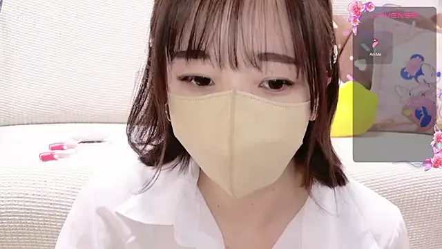 LyRoseuwu – webcam model profile photo Image 11