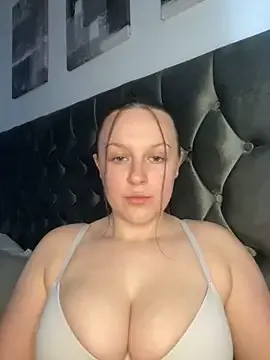 martinklass – webcam model profile photo Image 6