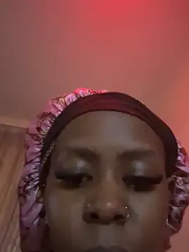 CassandraMartins – webcam model profile photo Image 4