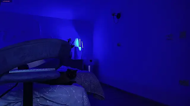 RoxyBentz Image 2
