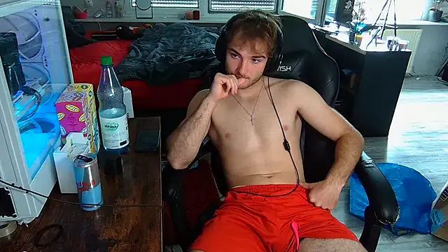 Yiyi-707 – webcam model profile photo Image 18