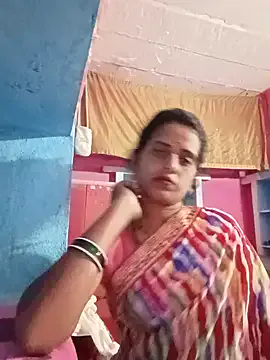 DaisyBloomX – webcam model profile photo Image 8