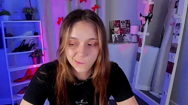 ClaireBree – webcam model profile photo Image 14